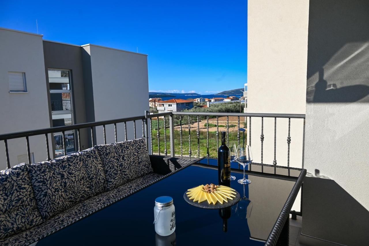 Apartment Marko Trogir Eksteriør billede