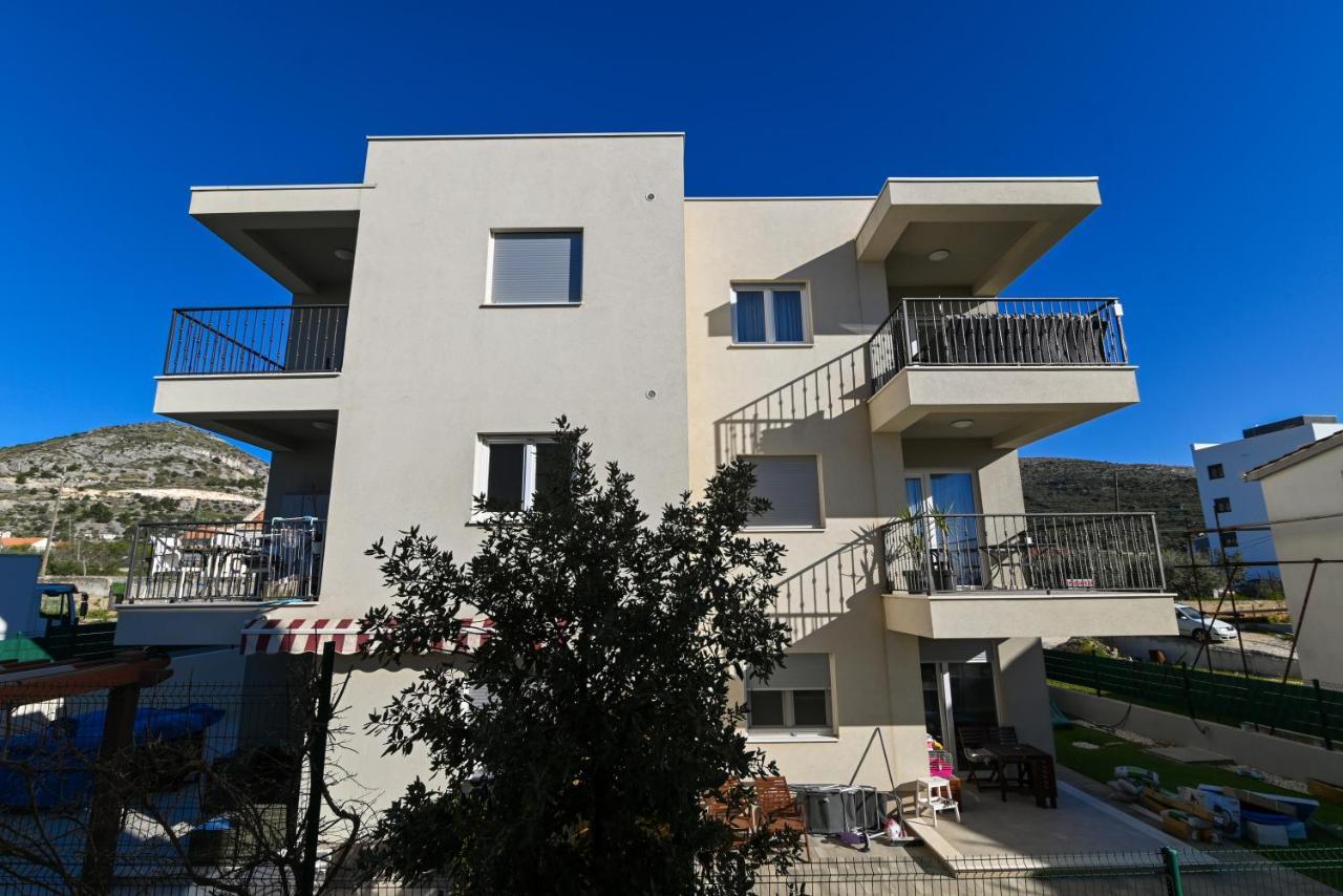 Apartment Marko Trogir Eksteriør billede
