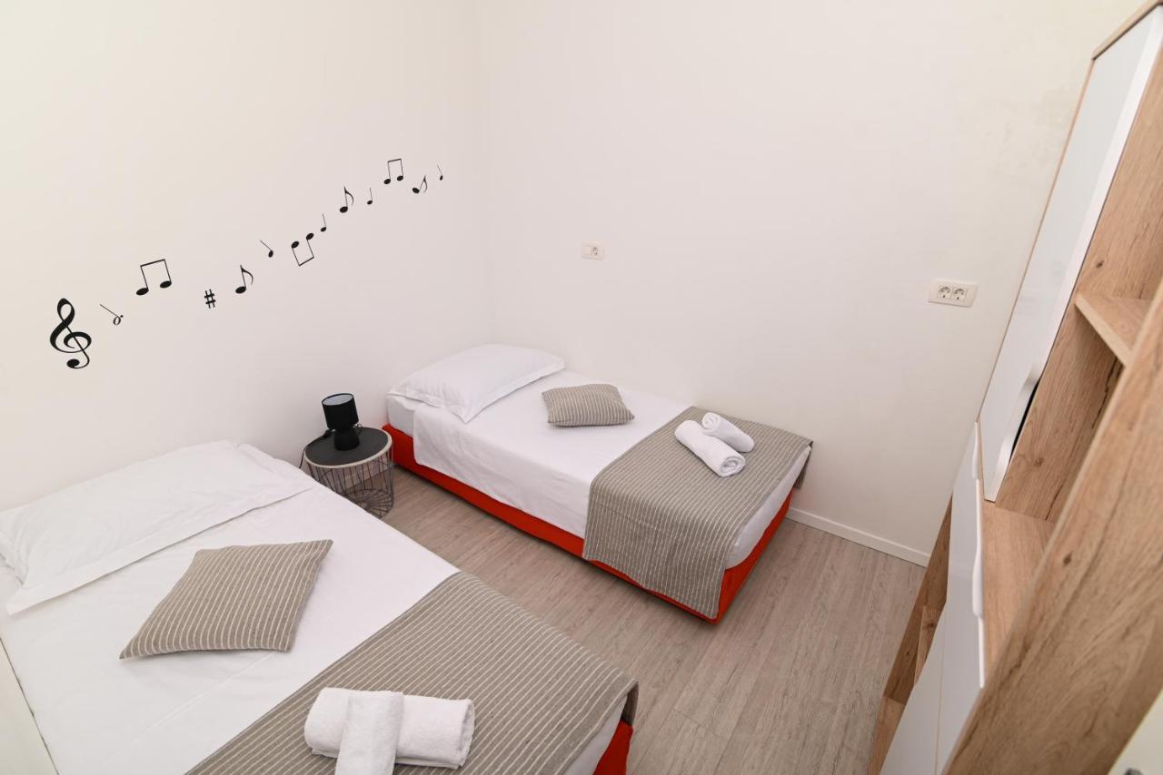 Apartment Marko Trogir Eksteriør billede