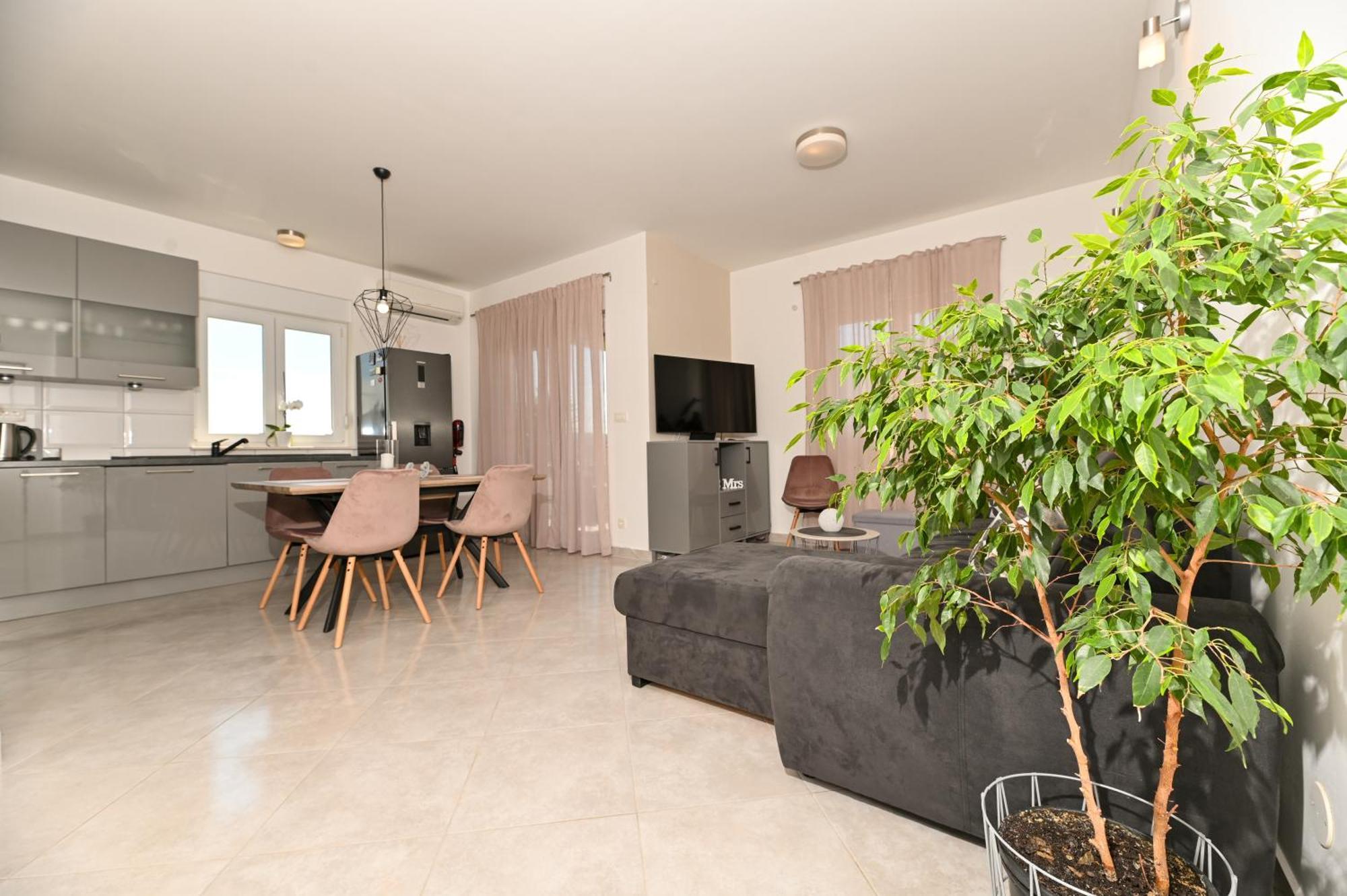 Apartment Marko Trogir Eksteriør billede